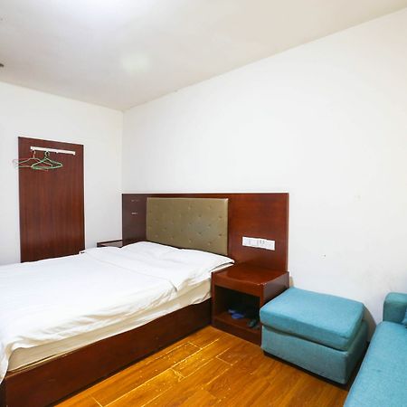 Yuetu Express Hotel Wulingyuan Zewnętrze zdjęcie