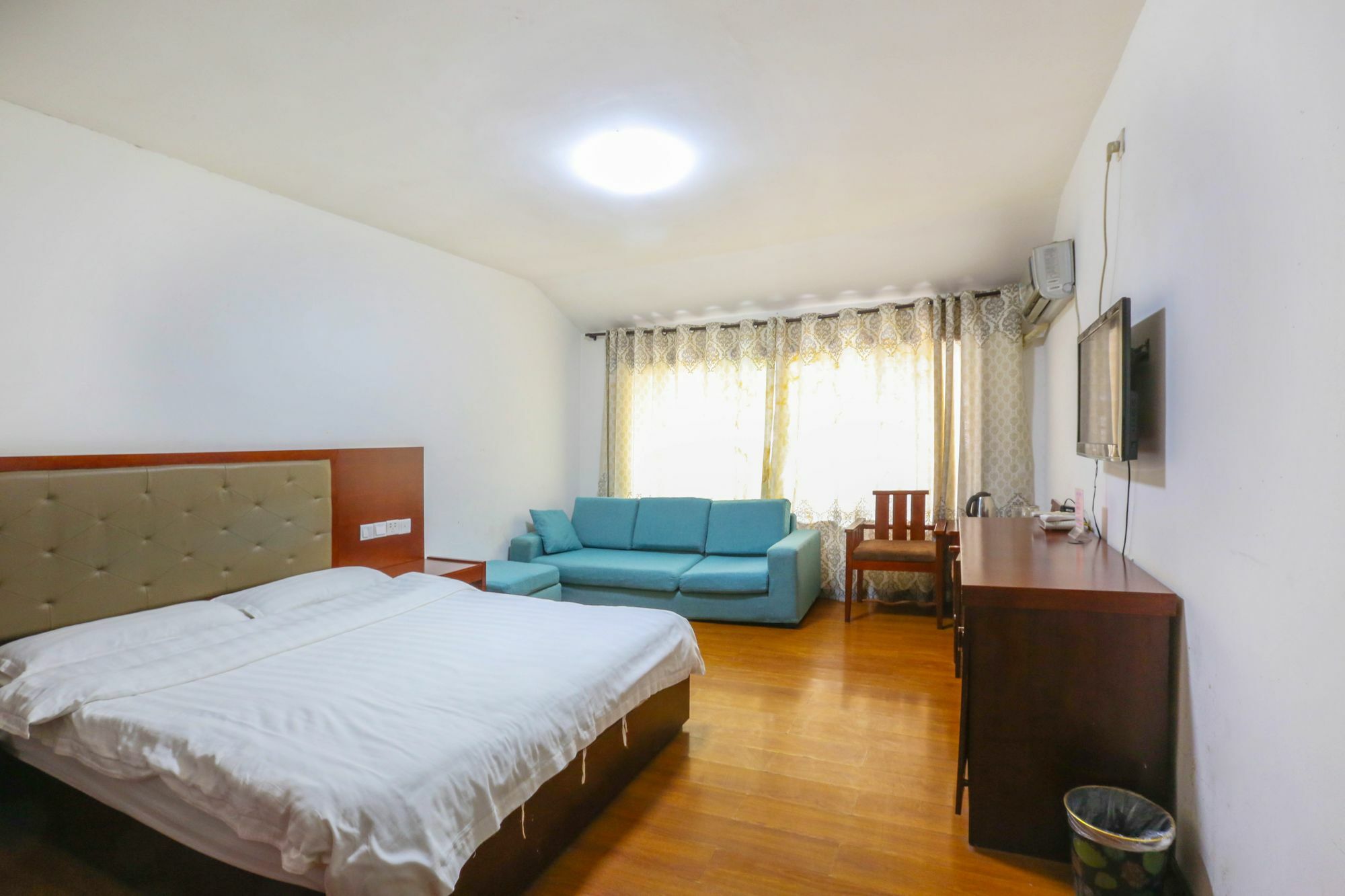 Yuetu Express Hotel Wulingyuan Zewnętrze zdjęcie